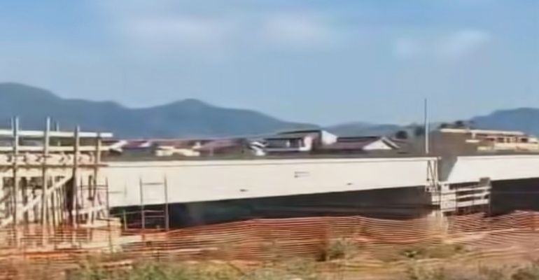 Ponte Mela, la ricostruzione è gestita dalla Regione