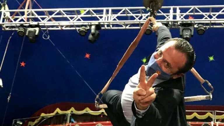 Le piroette di De Luca sull’Europa e il maldestro tentativo di cambiare la storia