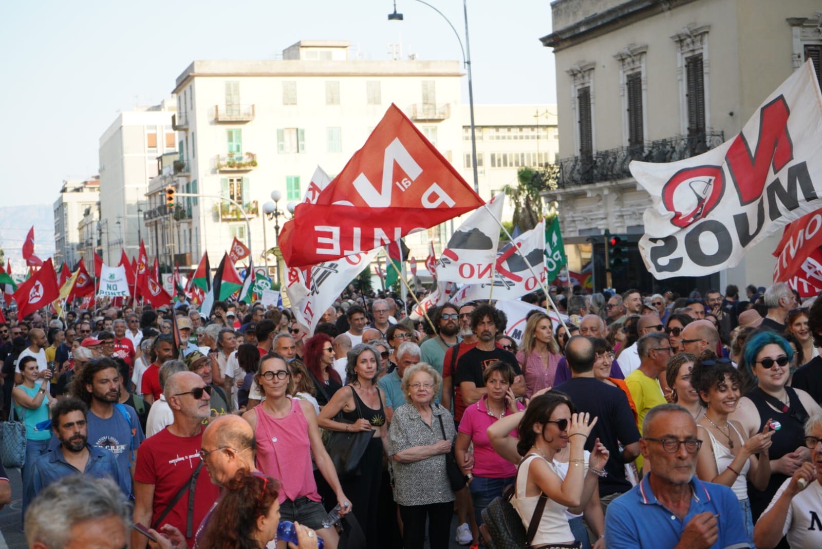 Ponte, si mobilita il fronte del “No”