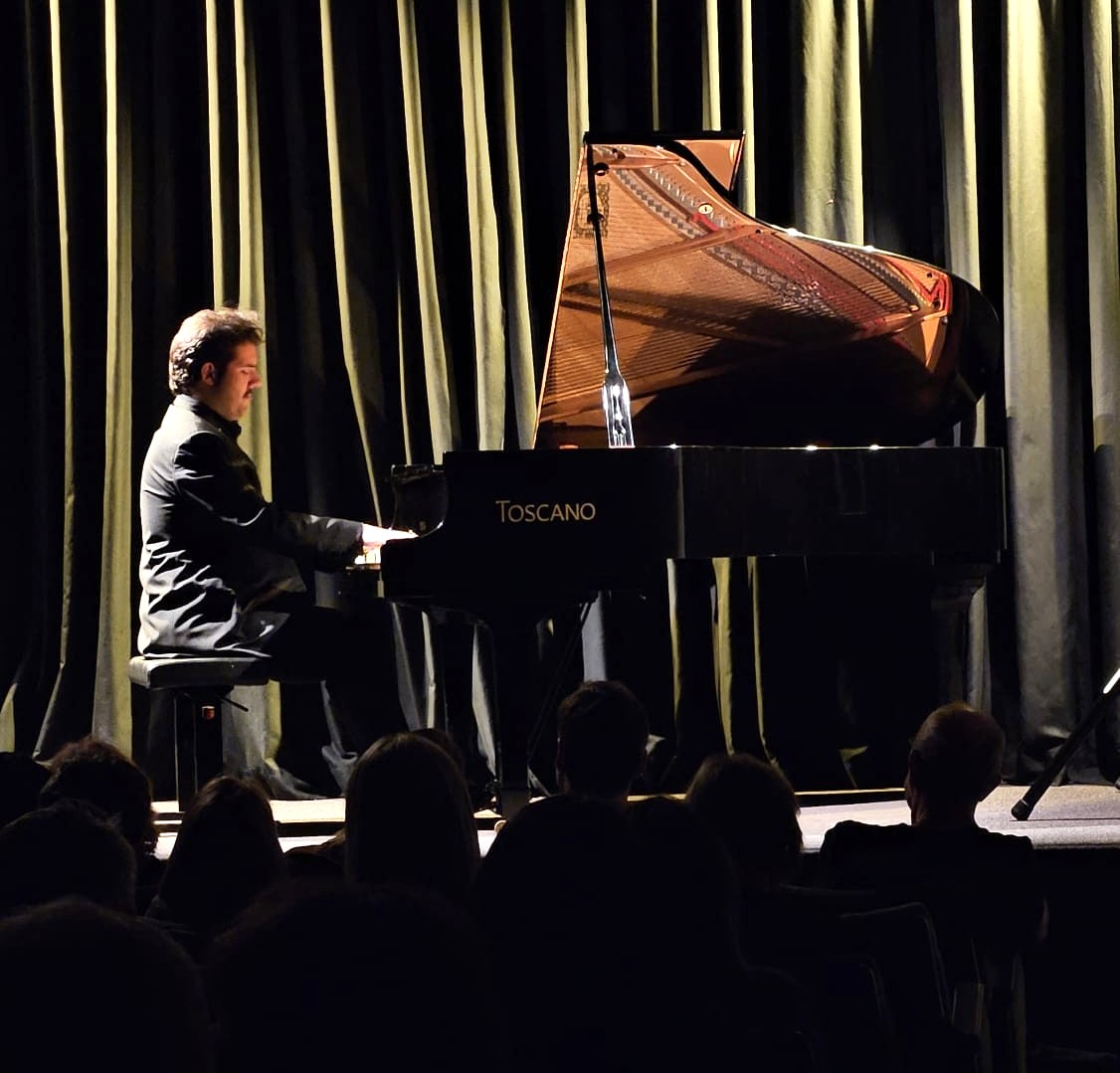 Successo di “Spritz-ziamo musica”