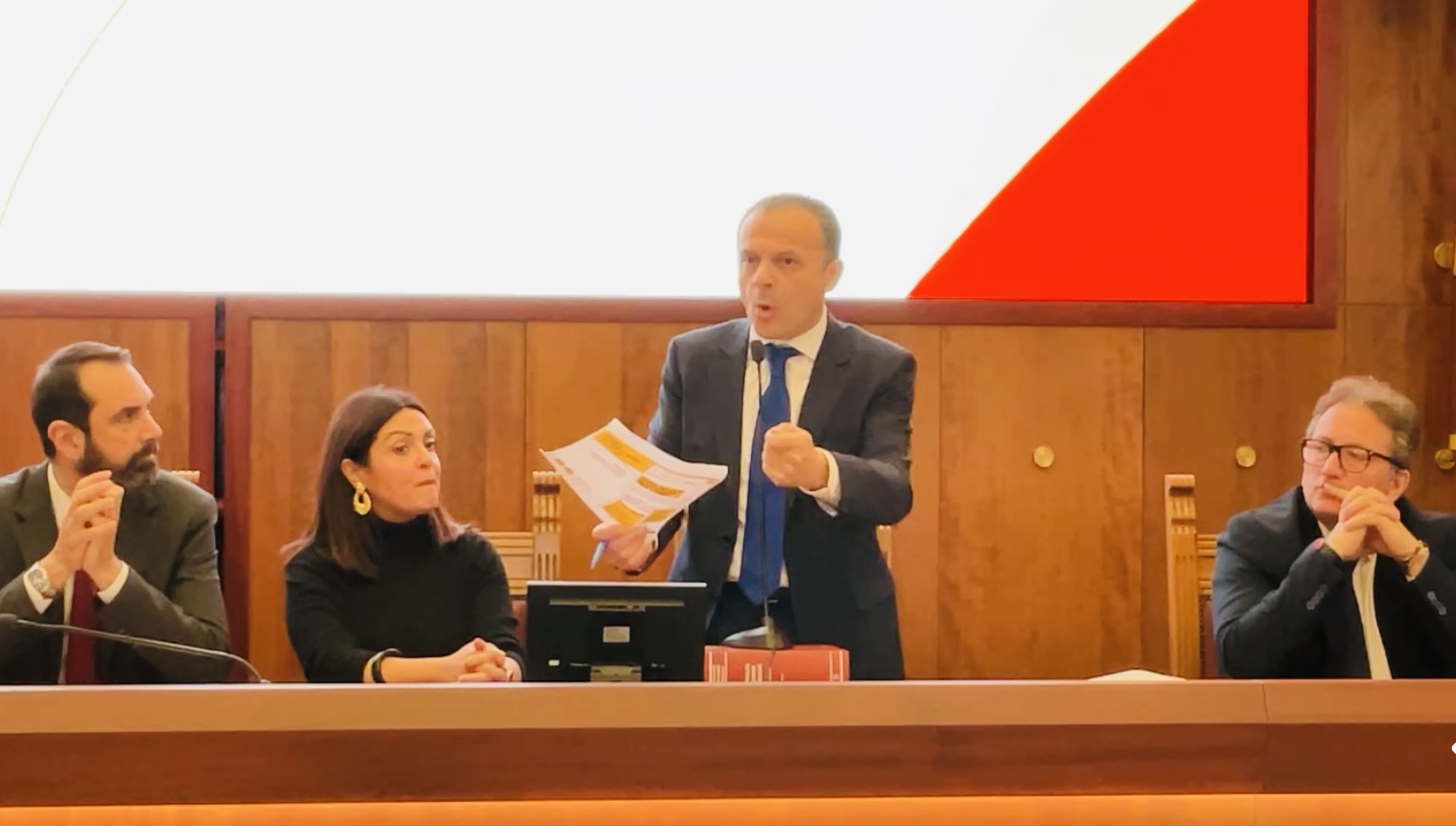 Sterrantino, da “consulente junior” a new entry di “Sud chiama Nord”