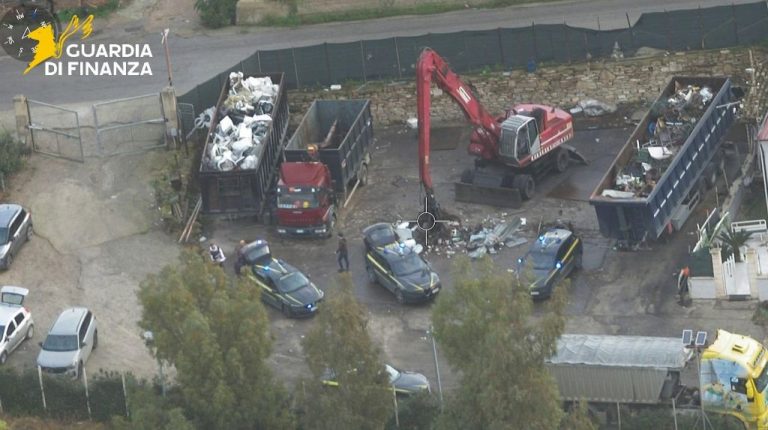 Traffico illecito di rifiuti, sequestrati beni per 2 milioni a Caltanissetta