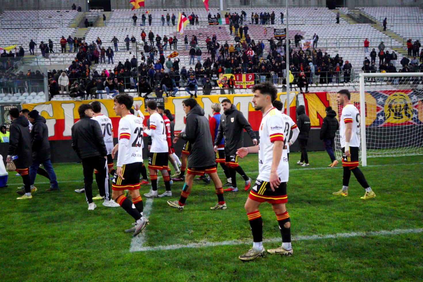 Acr: ci risiamo, docce gelate al San Filippo