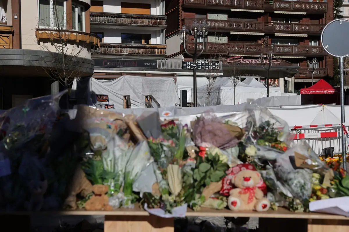 Tragedia di Crans Montana, l’8 gennaio un minuto di silenzio anche nelle scuole siciliane