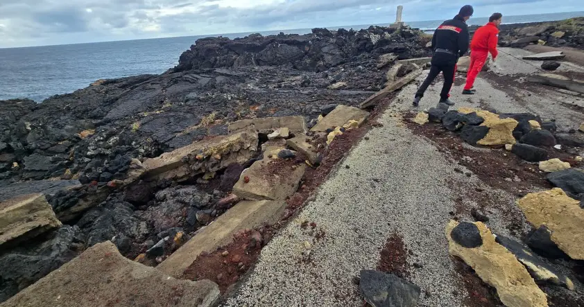 Frana a Niscemi, sono circa 1000 le persone evacuate. Il sindaco “Il fronte si è allargato, siamo molto preoccupati”