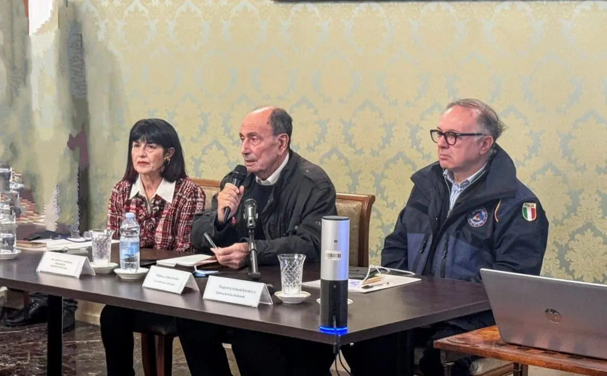 Maltempo, vertice in Prefettura a Messina. Schifani “Danni devastanti. Call con Meloni, CdM per l’emergenza nazionale già lunedì”