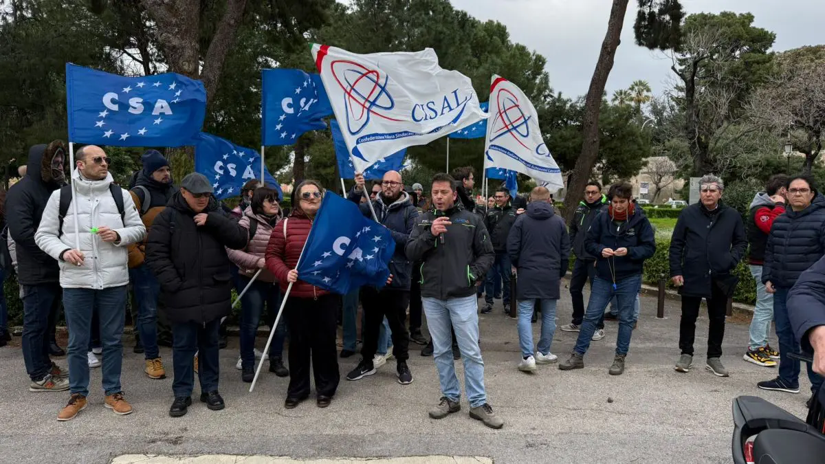 Arpa Sicilia, a Palermo sit-in del Csa-Cisal per i 95 precari: “Servono risposte immediate, la mobilitazione non si fermerà”