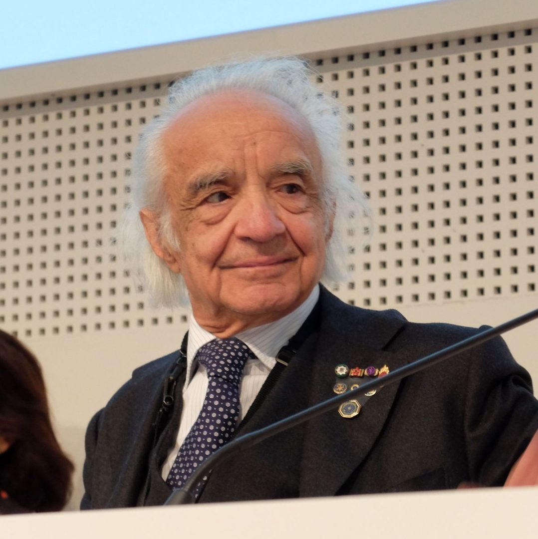 L’ultimo saluto ad Antonino Zichichi, anche il presidente Mattarella ai funerali