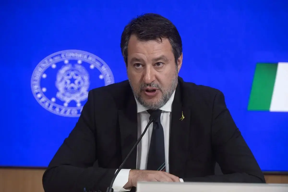 Carburanti, Salvini “Qualcuno nella Commissione europea è in malafede”