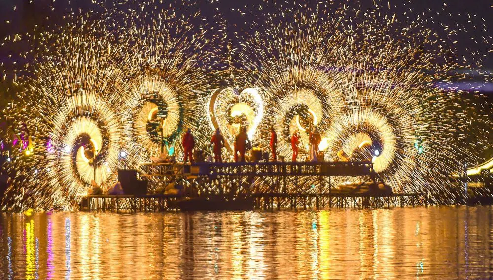 La Cina investirà un miliardo di yuan a sostegno del turismo