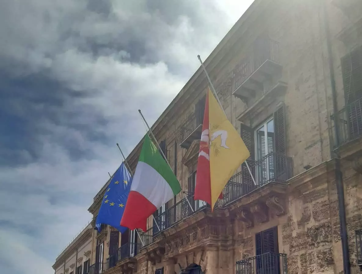 Dalla Regione 239 milioni per imprese, famiglie e occupazione. Schifani “Risorse concrete per chi investe nel futuro” / Video