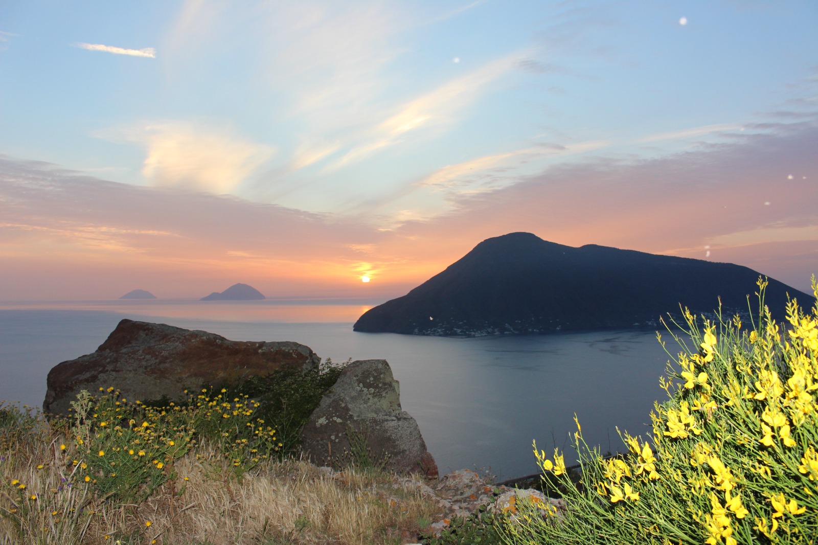 Isole Eolie: “C’era una volta il Paradiso…”