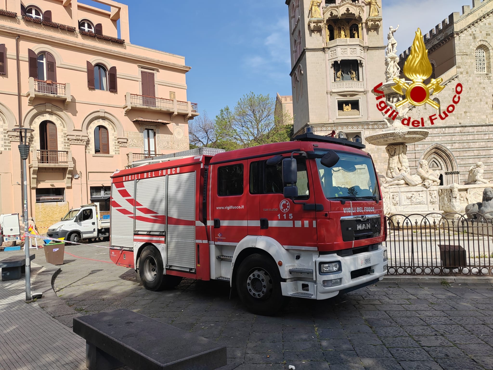Duomo: fuga di gas, intervengono i vigili del fuoco