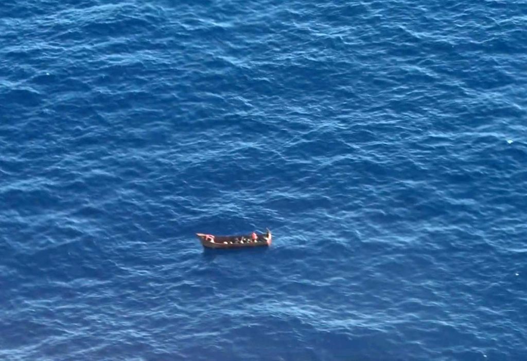 Lampedusa, neonata morta per ipotermia dopo lo sbarco