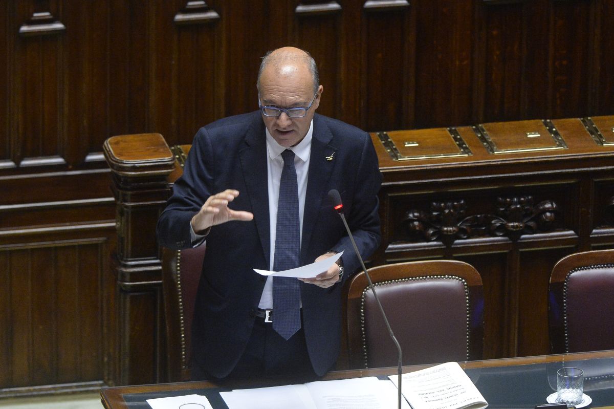 Scuola, Valditara “La stagione dei blocchi contrattuali definitivamente superata”