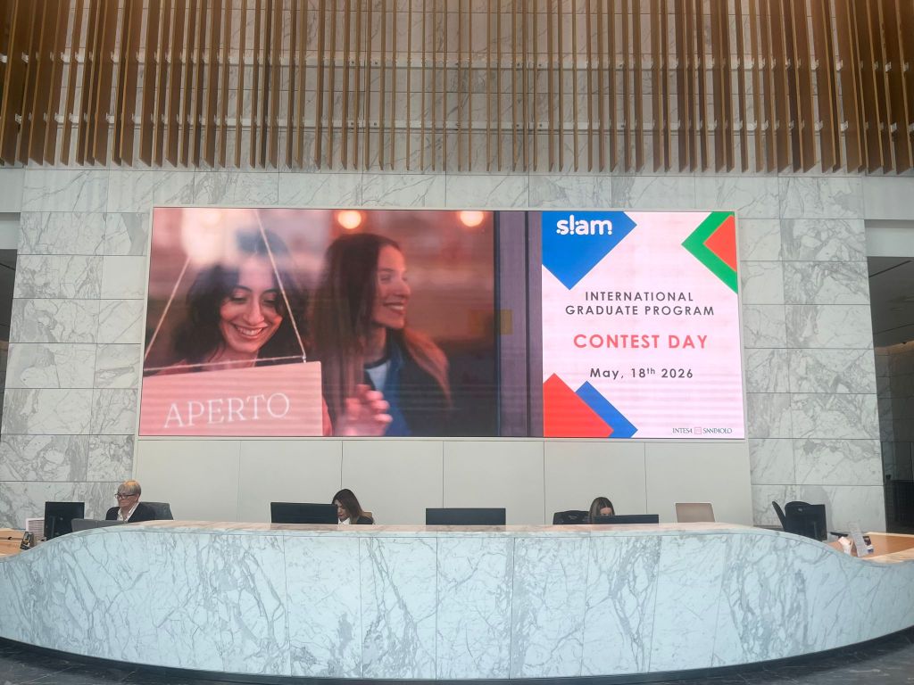 Intesa Sanpaolo, con SLAM opportunità di lavoro per neolaureati di tutto il mondo