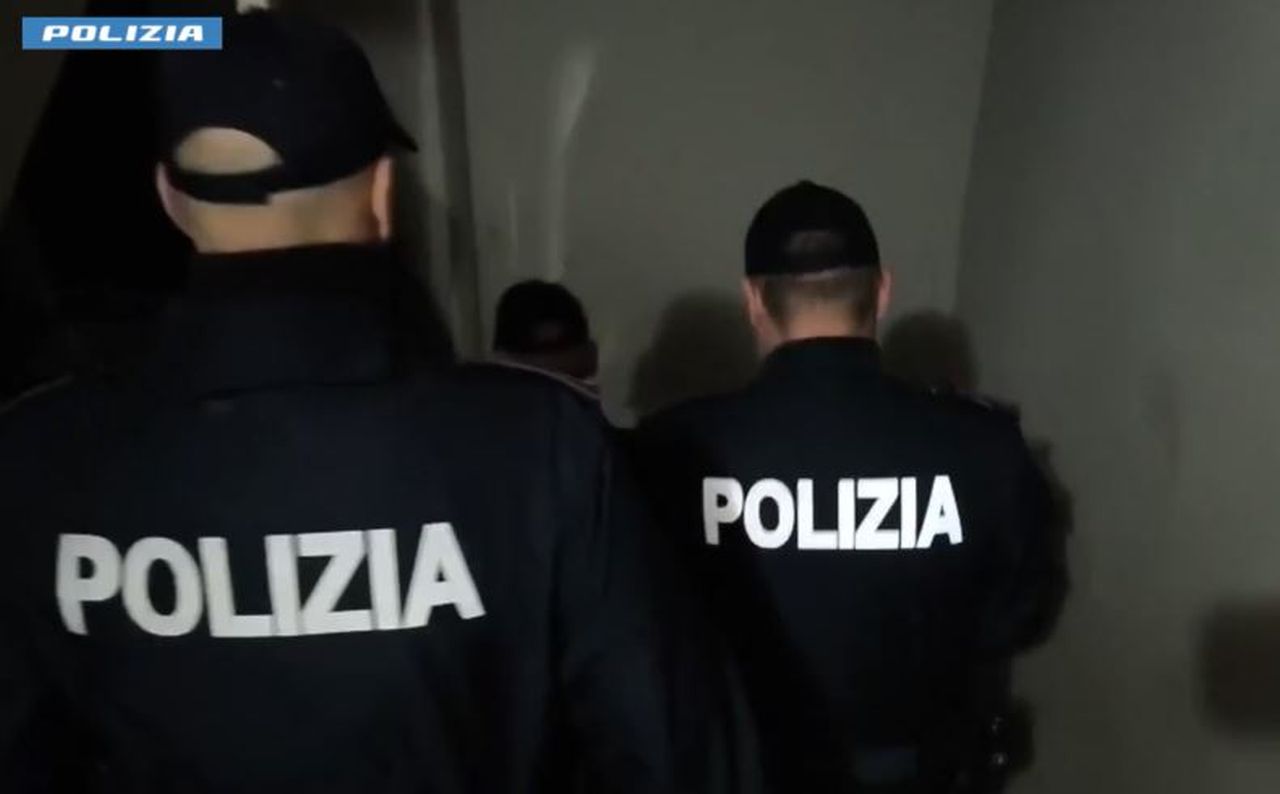 Traffico di droga gestito dai clan, 26 arresti a Palermo