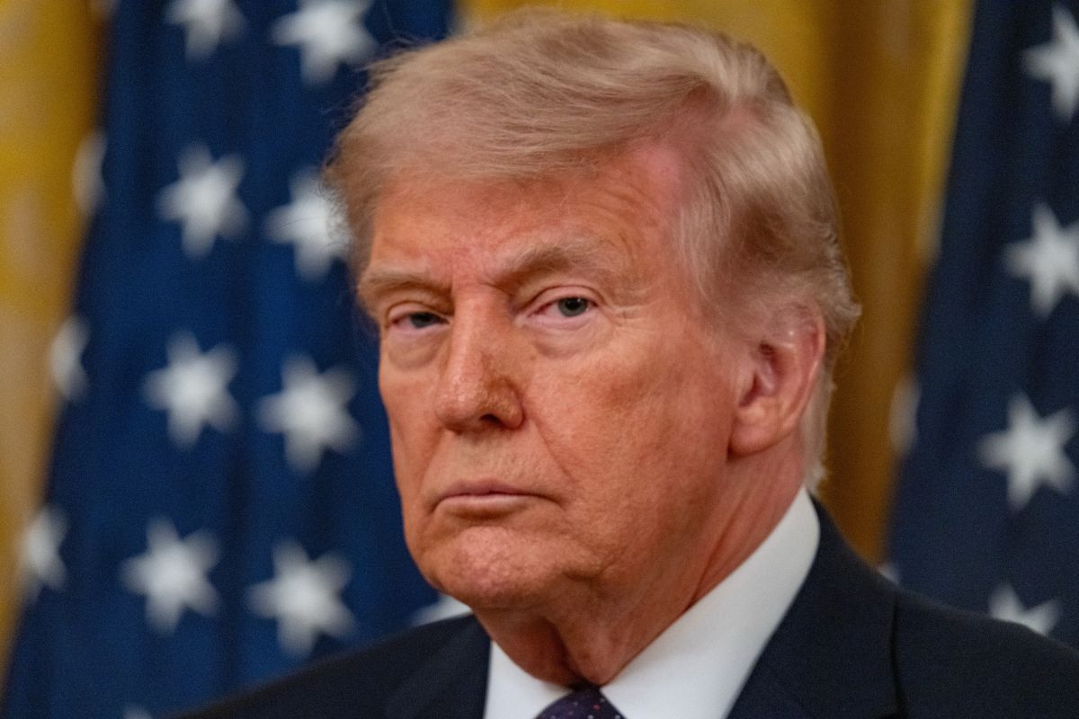Iran, Trump “Negoziate le linee generali di un accordo. Lo Stretto di Hormuz verrà riaperto”