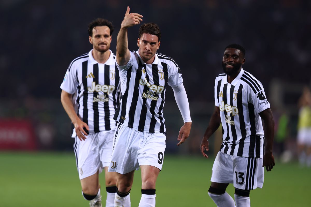 Vlahovic non basta alla Juve: pari nel derby, sarà Europa League