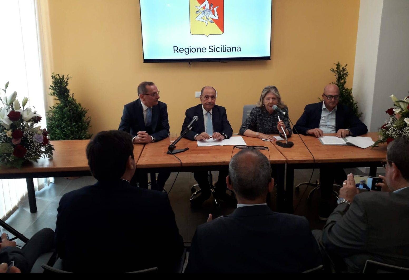 Dal 4 giugno via alle domande per il prestito d’onore, Schifani “Segnale di vicinanza agli studenti siciliani”
