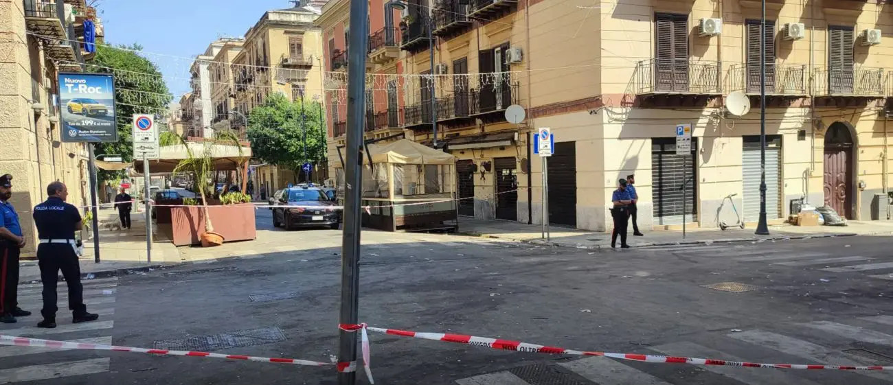 Sparatoria durante una rissa a Palermo, ragazza di 22 anni ferita alla testa