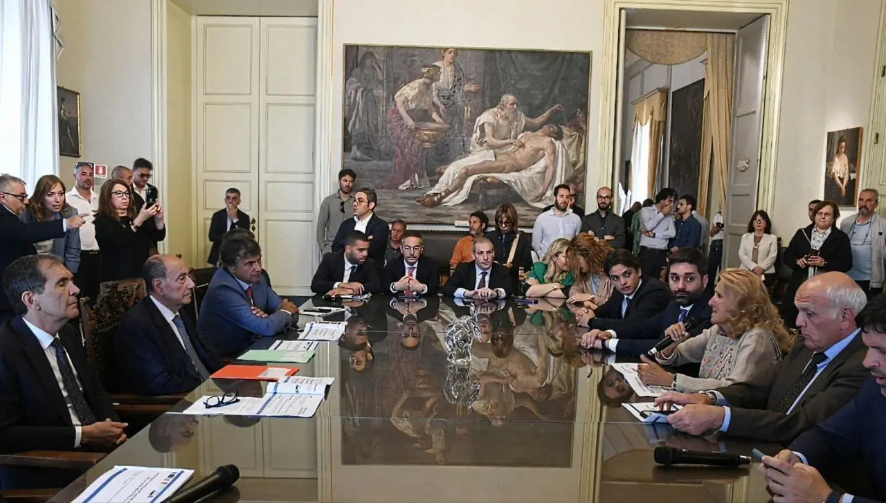 Catania, al via gli interventi nella zona industriale finanziati dalla Regione. Schifani: “Risultato concreto”