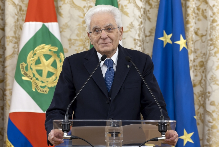 Mattarella “Dopo il ventennio fascista il 2 giugno segnò una svolta nel Paese”