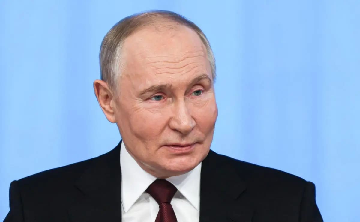 Putin “In Ucraina avanziamo, ma siamo pronti ad una soluzione pacifica”