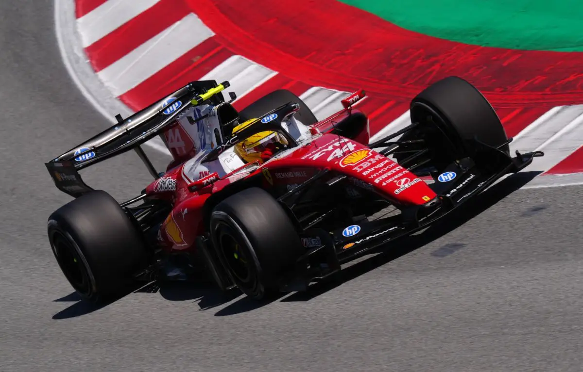 Trionfo Ferrari a Barcellona: vince Hamilton su Russell, Antonelli e Leclerc out
