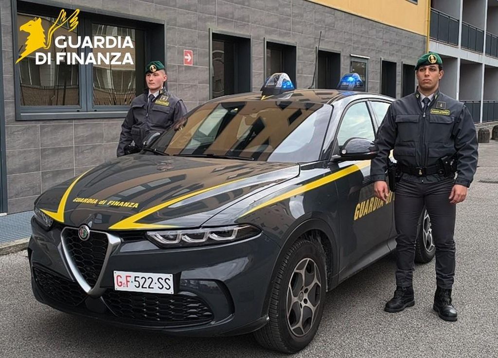 Sequestrati 162 Kg di droga e 120 mila euro, 14 arresti a Padova