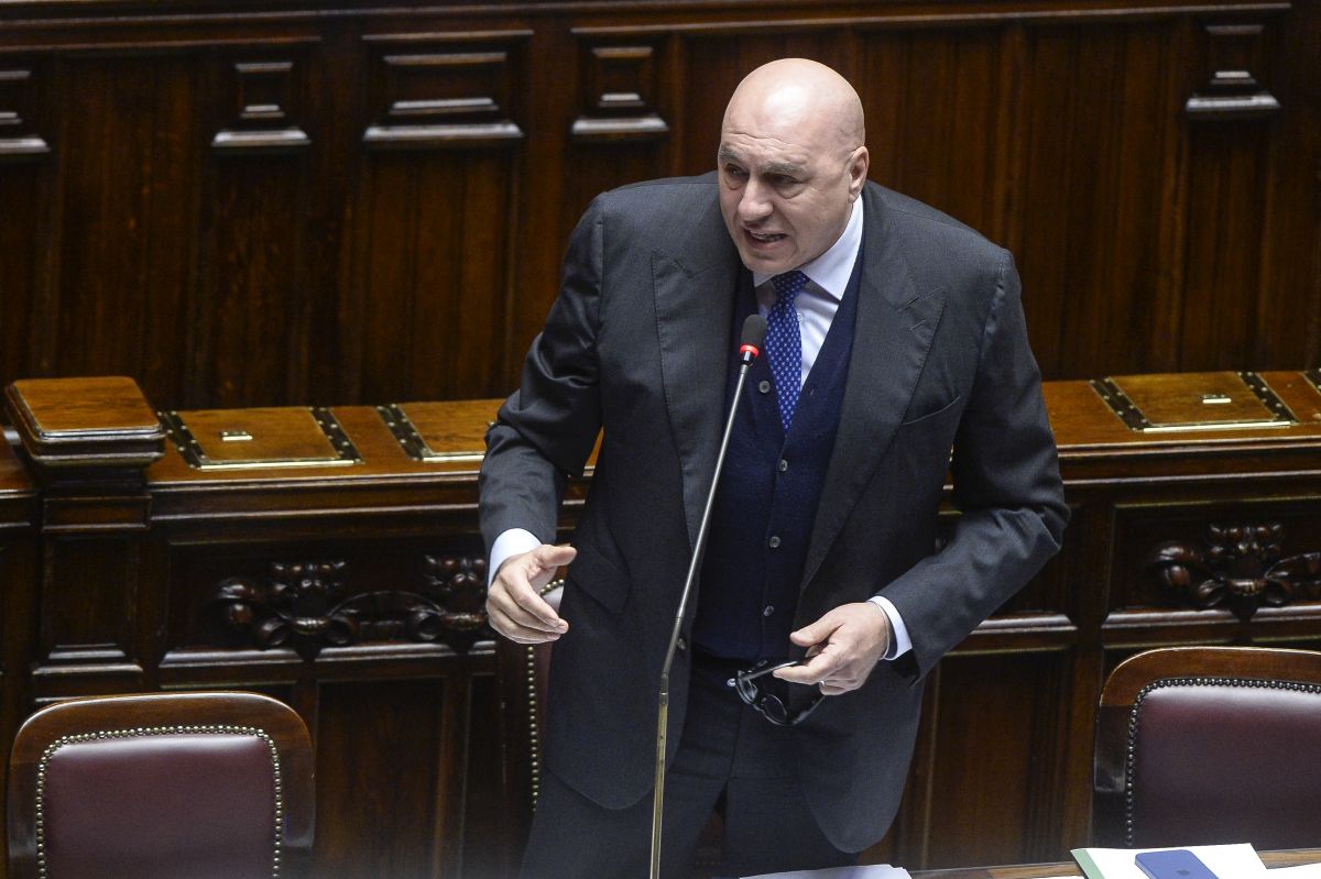 Ministero Difesa “Italia rispetta i trattati, Rutte confonde i voli autorizzati”