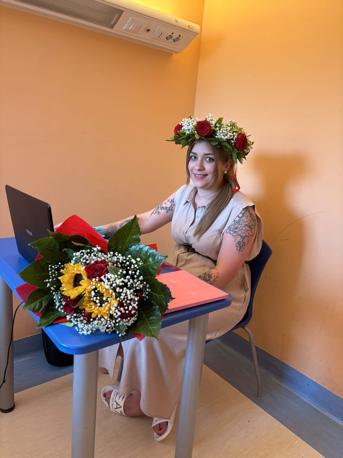 Prima partorisce e poi si laurea: succede al Policlinico