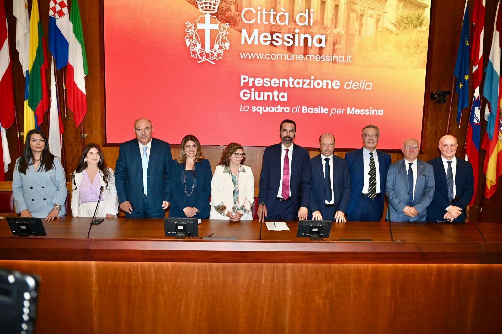 Presentata la giunta a tempo prefissato (da Cateno)