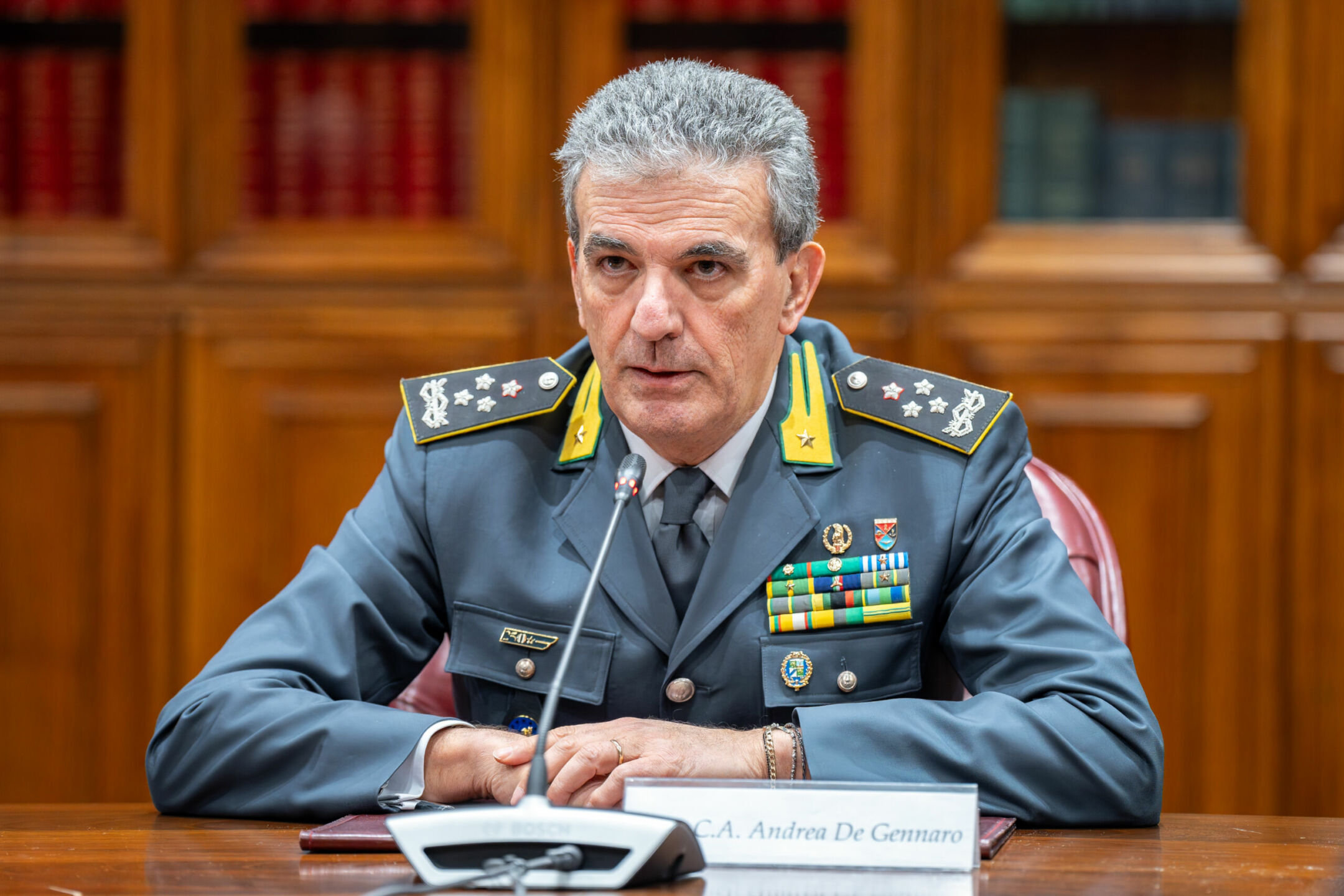 GdF, il generale De Gennaro in visita a Messina