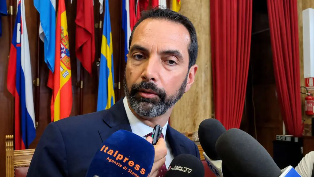 Messina, presenta la nuova Giunta comunale che affiancherà il sindaco Federico Basile: Laura Castelli nominata vicesindaca / Video