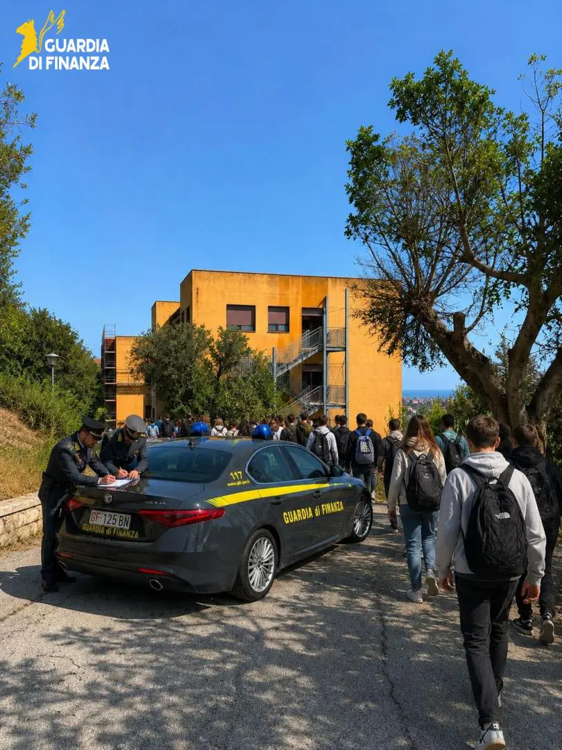 Agrigento, contrasto all’evasione fiscale nell’istruzione privata: scoperti 131 professori irregolarmente impiegati