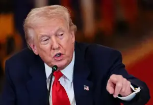 Trump “Nostra identità sotto attacco, comunismo grande pericolo che sconfiggeremo”