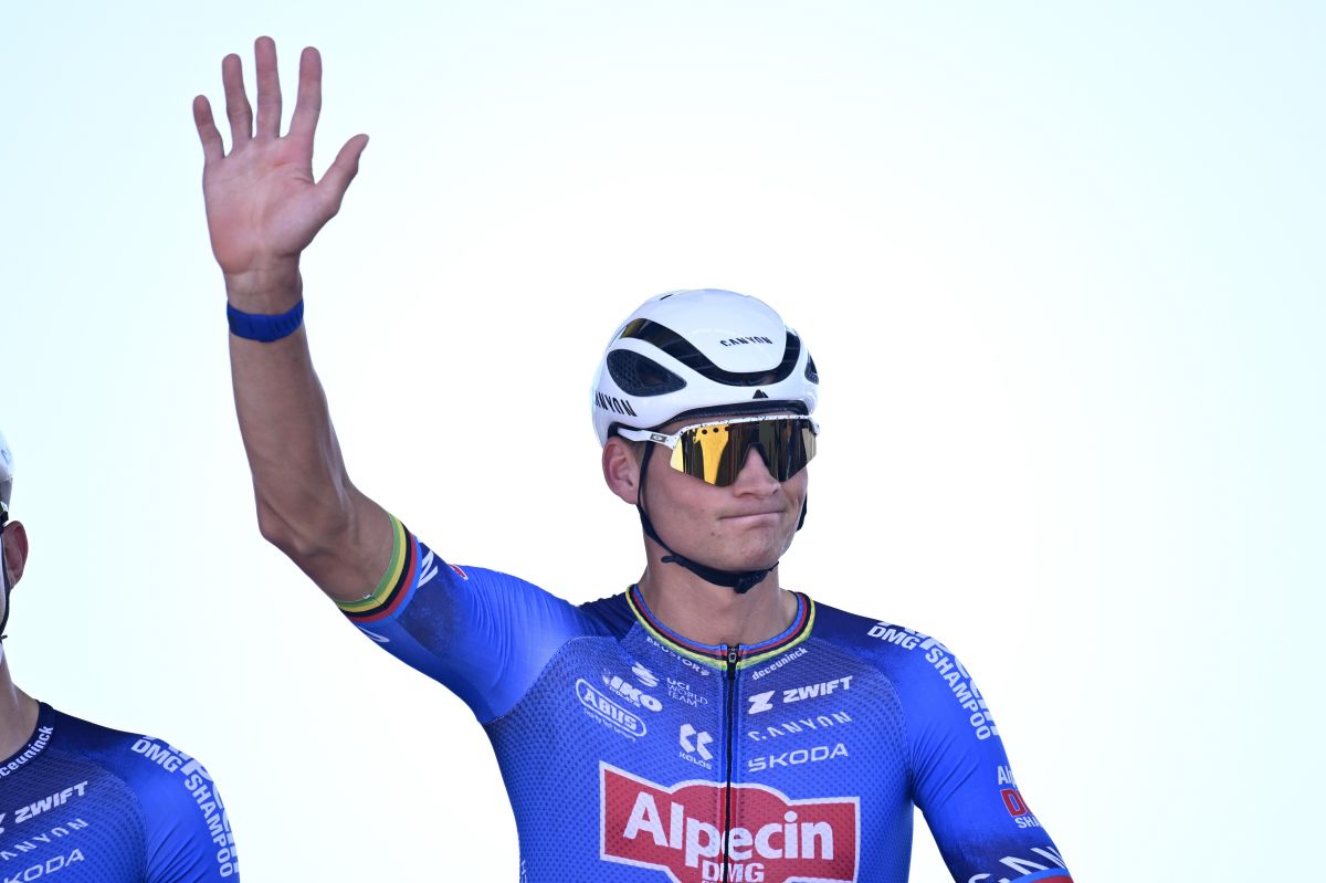 Van der Poel timbra la nona tappa al Tour, Pogacar resta in giallo