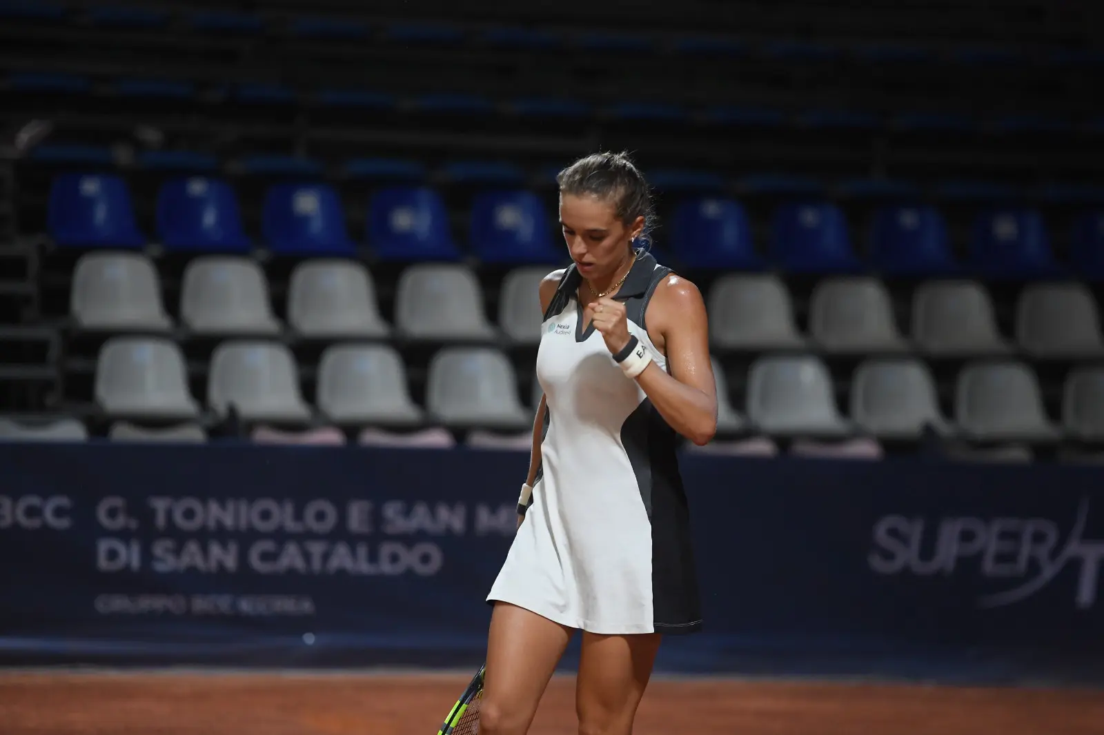 Palermo Ladies Open, Bronzetti conquista un posto negli ottavi di finale. Out all’esordio Abbagnato