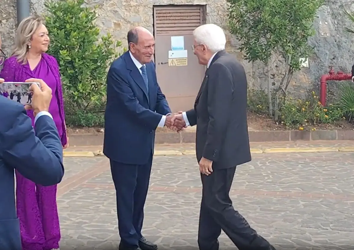 Mattarella a Palermo per la cerimonia di riapertura del Castello Utveggio. Schifani “Si inaugura fase nuova della sua storia” / Video