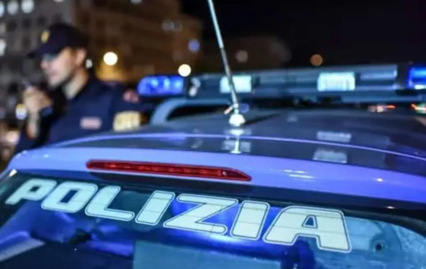 Tenta di uccidere la compagna, fermato 30enne