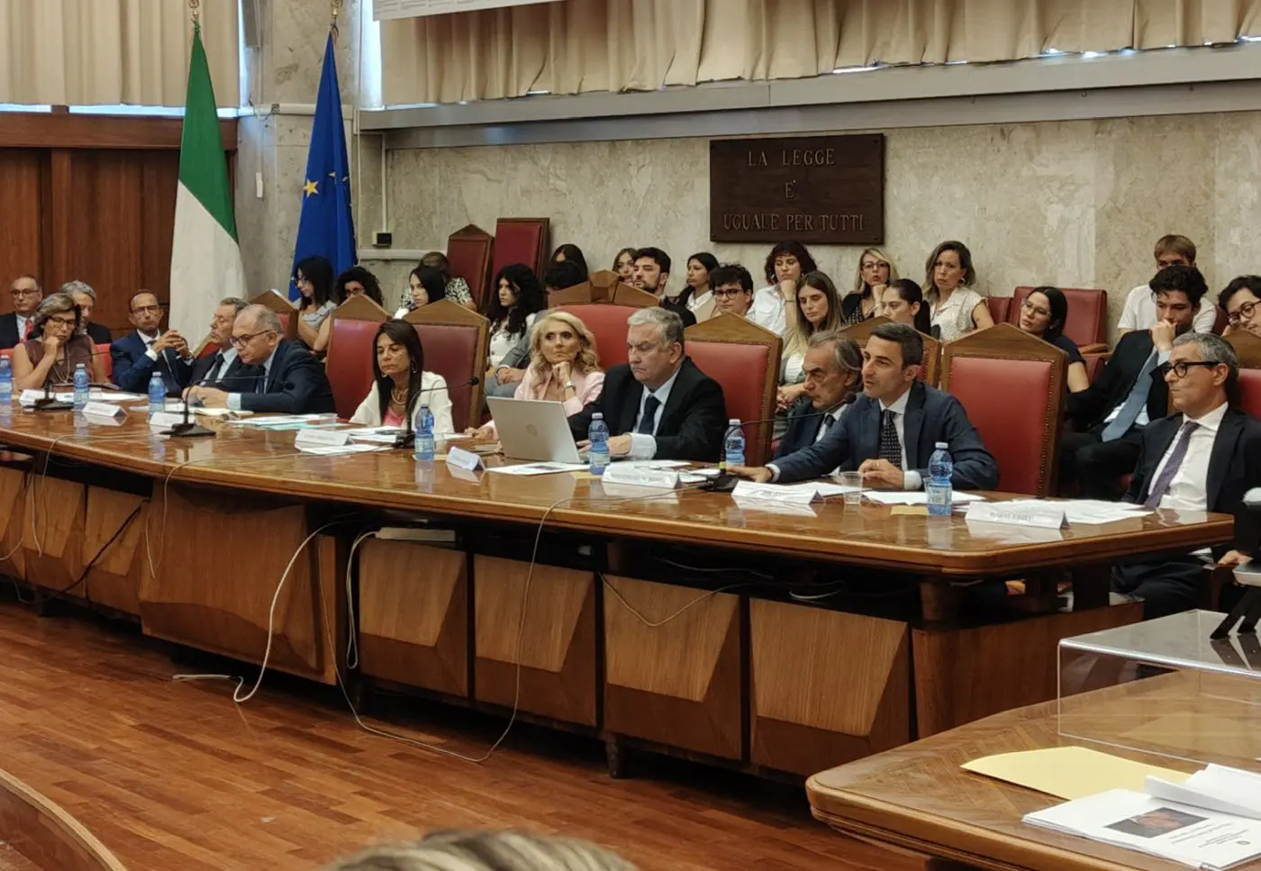 Via D’Amelio, al Tribunale di Palermo magistrati e istituzioni ricordano Paolo Borsellino / Video