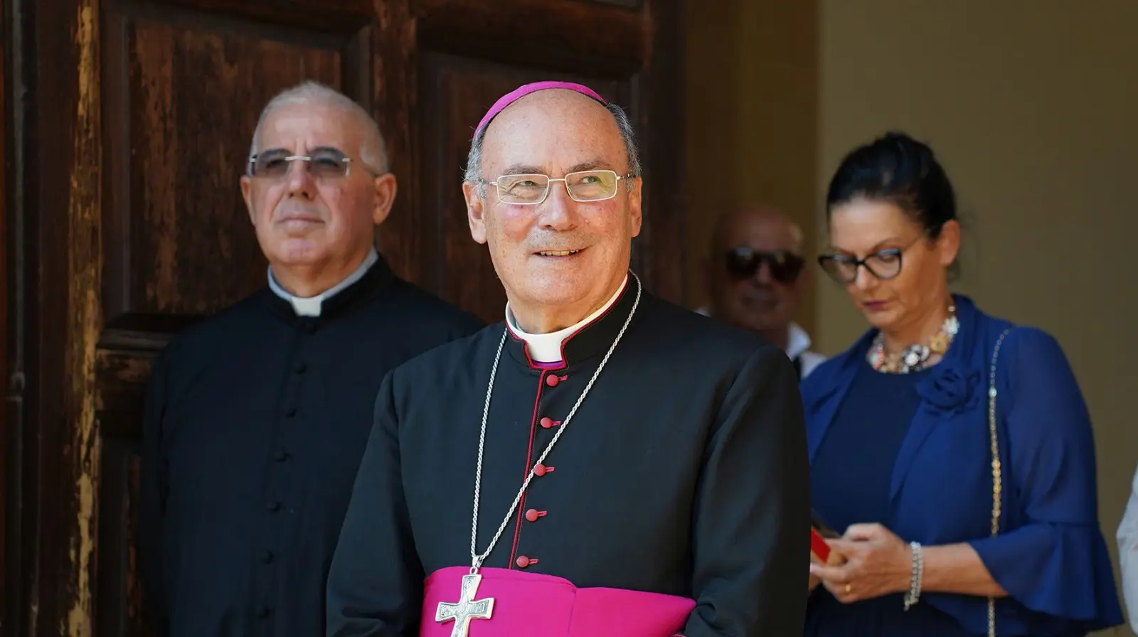 Vescovo Giurdanella “Respingimento è una parola antievangelica e disumana”