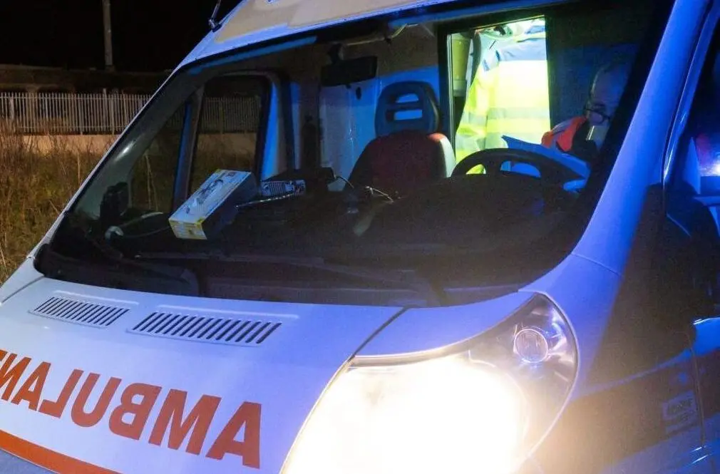 Palermo, scontro auto-moto in viale Regione Siciliana: perde la vita un uomo di 42 anni