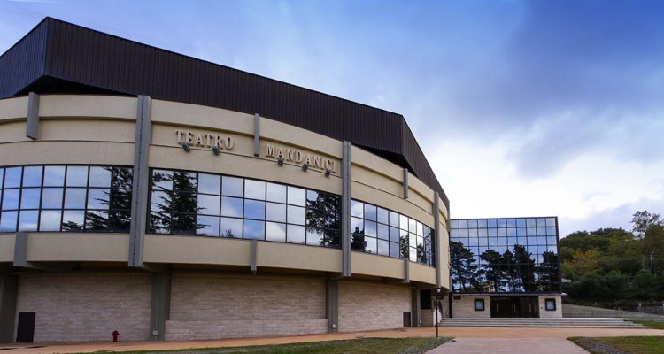 Teatro Mandanici, aspettando il nuovo anno