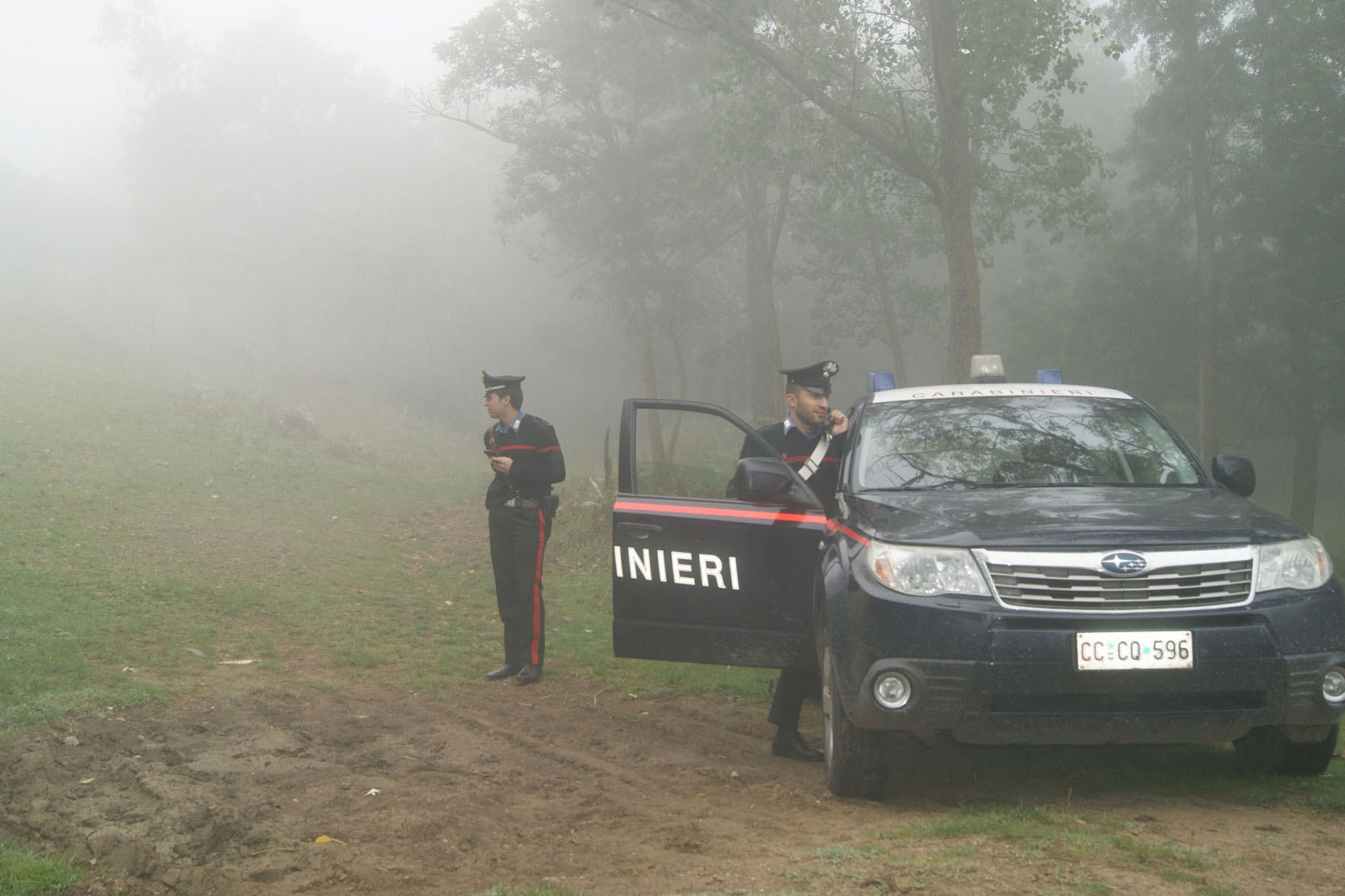 Armi in una masseria, due allevatori di Tortorici arrestati dai carabinieri