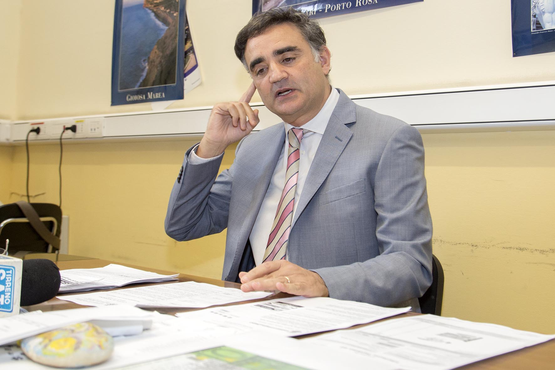Incompatibilità De Cola, Trischitta diffida Accorinti a revocare incarico