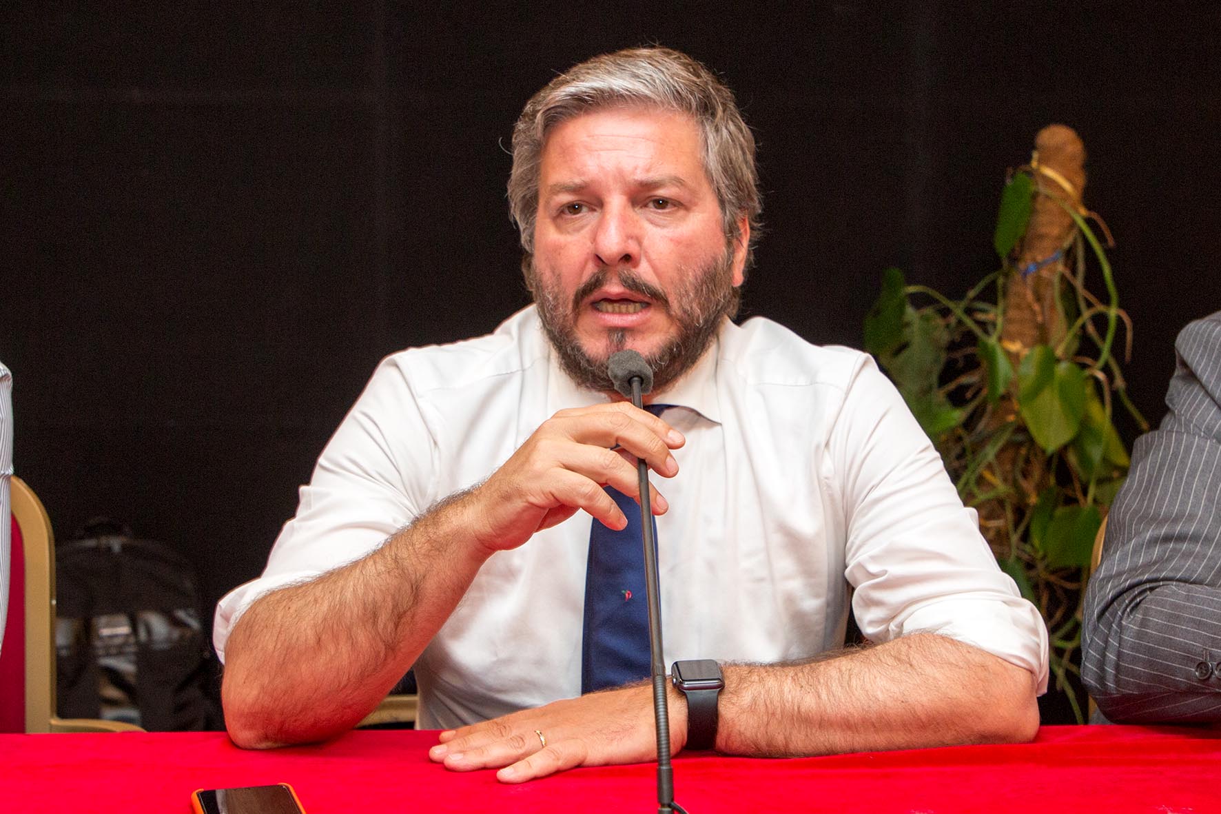 D'Alia detta la linea: "Unica coalizione Pd- moderati"