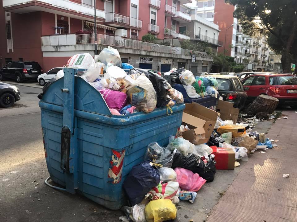 Rifiuti, da oggi controlli serrati ed una maggiore attenzione alla differenziata