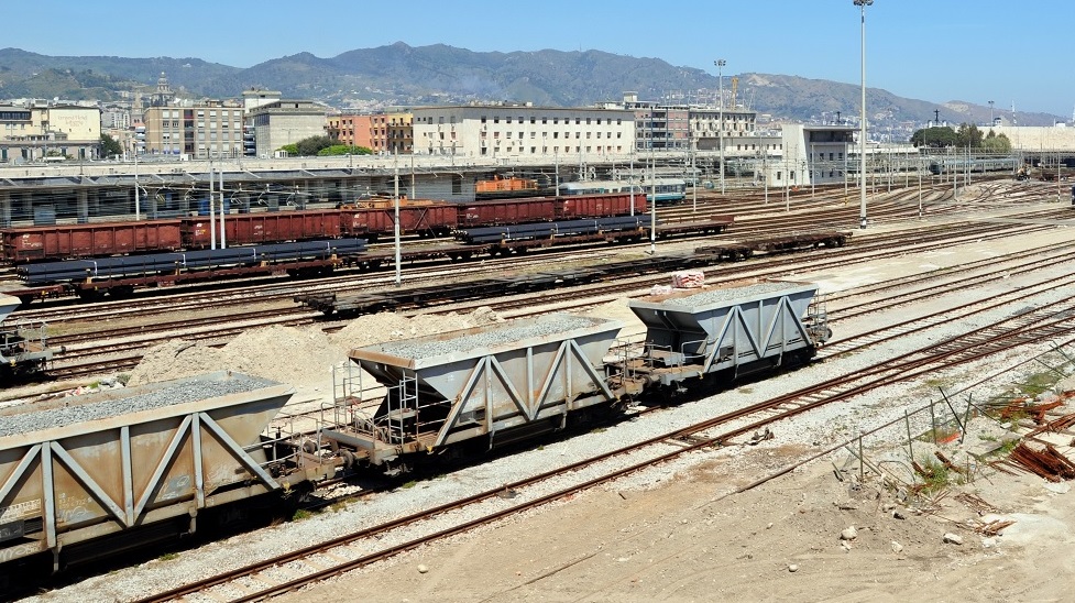 Stazione Fs, via libera al parcheggio sopraelevato